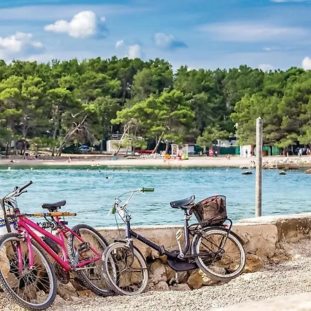 Lovely In Krk With Wifi Holiday home
