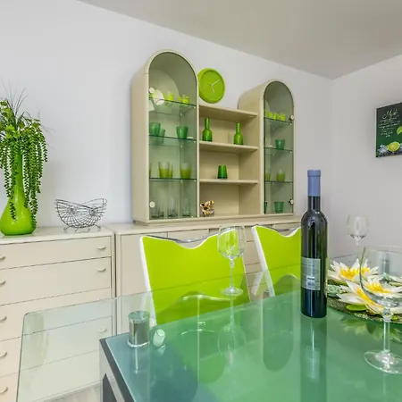 Lovely In Krk With Wifi Holiday home
